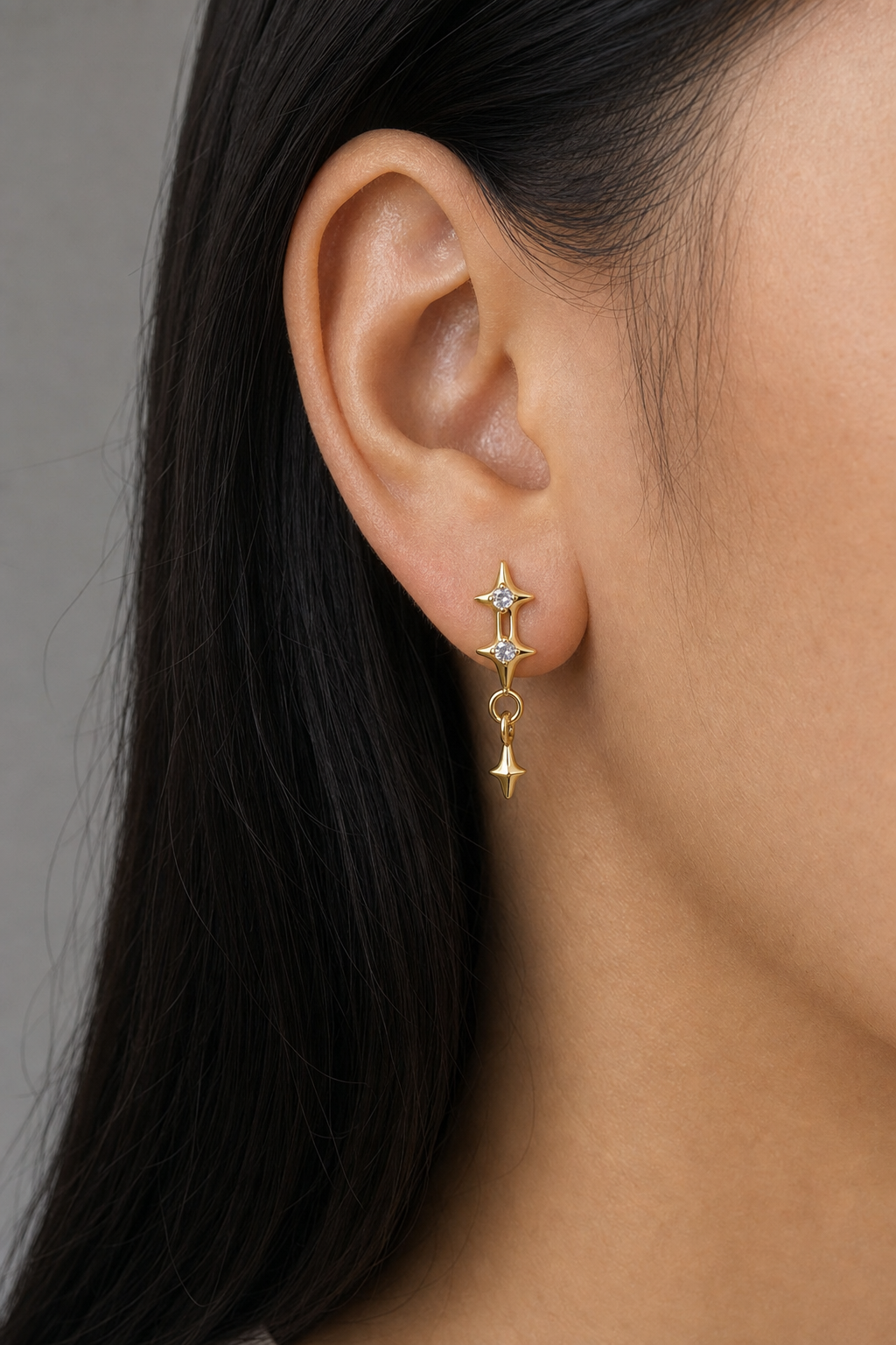 Clear CZ ASTM F136 Titanium Flat Back - Gold, Internally Threaded, 16G, 1.2 x 8+4 mm — wearing view four (P-FB-0077-G01)