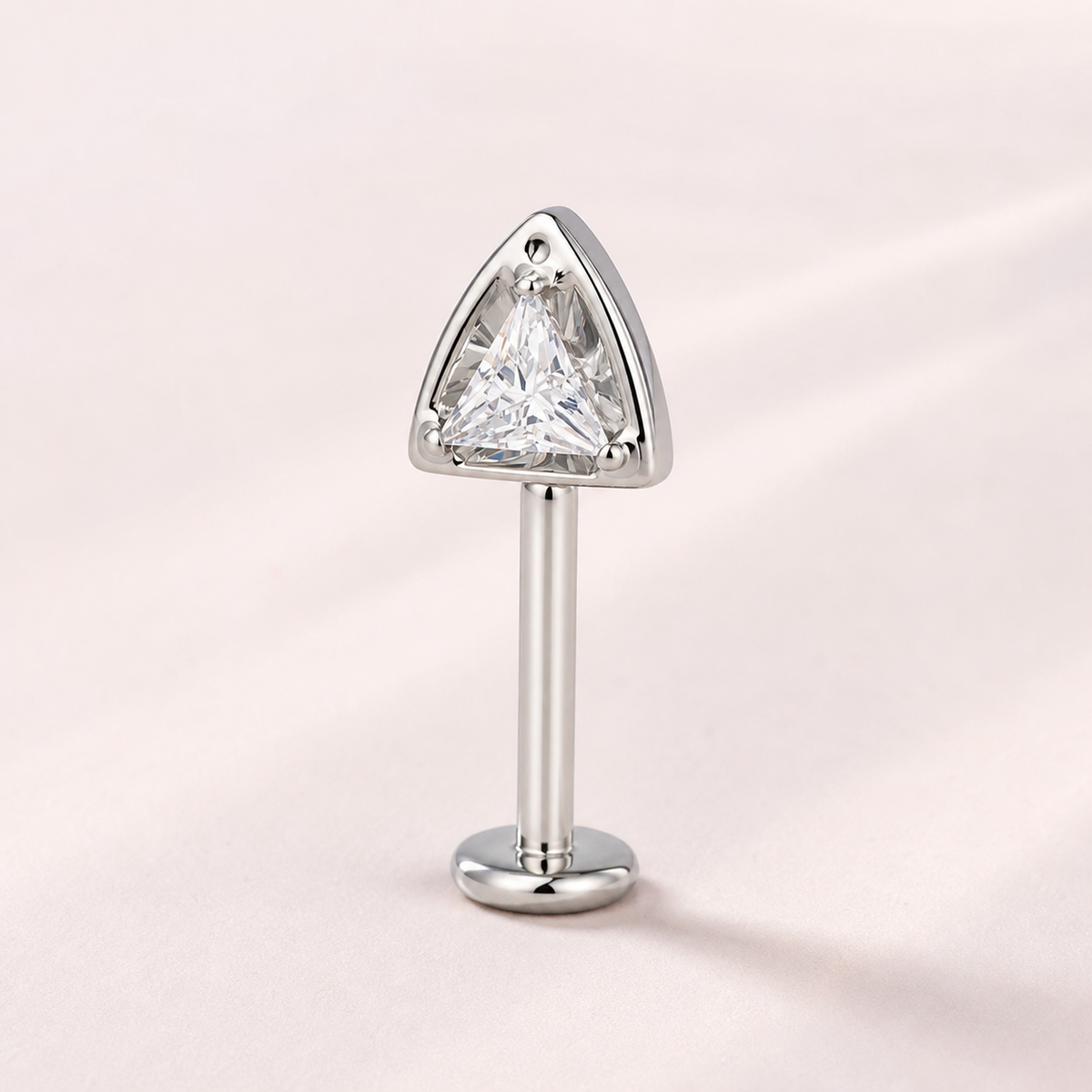 Clear CZ ASTM F136 Titanium Flat Back - Silver, Threadless, 16G, 1.2 x 8+4 mm — primary product image (P-FB-0105-S01)