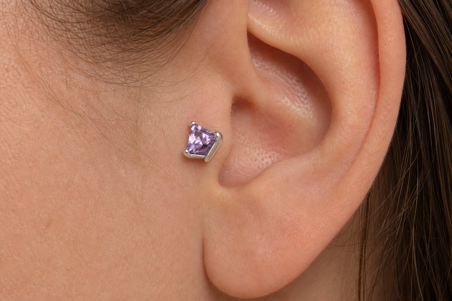 Light Purple ASTM F136 Titanium Flat Back - Silver, Threadless, 20G, 0.8 x 6+2.5+3 mm — wearing view four (P-FB-0112-S01)