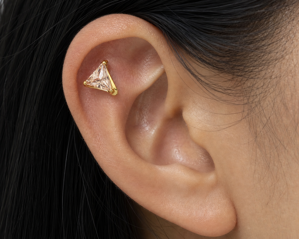 Champagne ASTM F136 Titanium Flat Back - Gold, Threadless, 20G, 0.8 x 6+2.5+3 mm — wearing view three (P-FB-0114-G01)