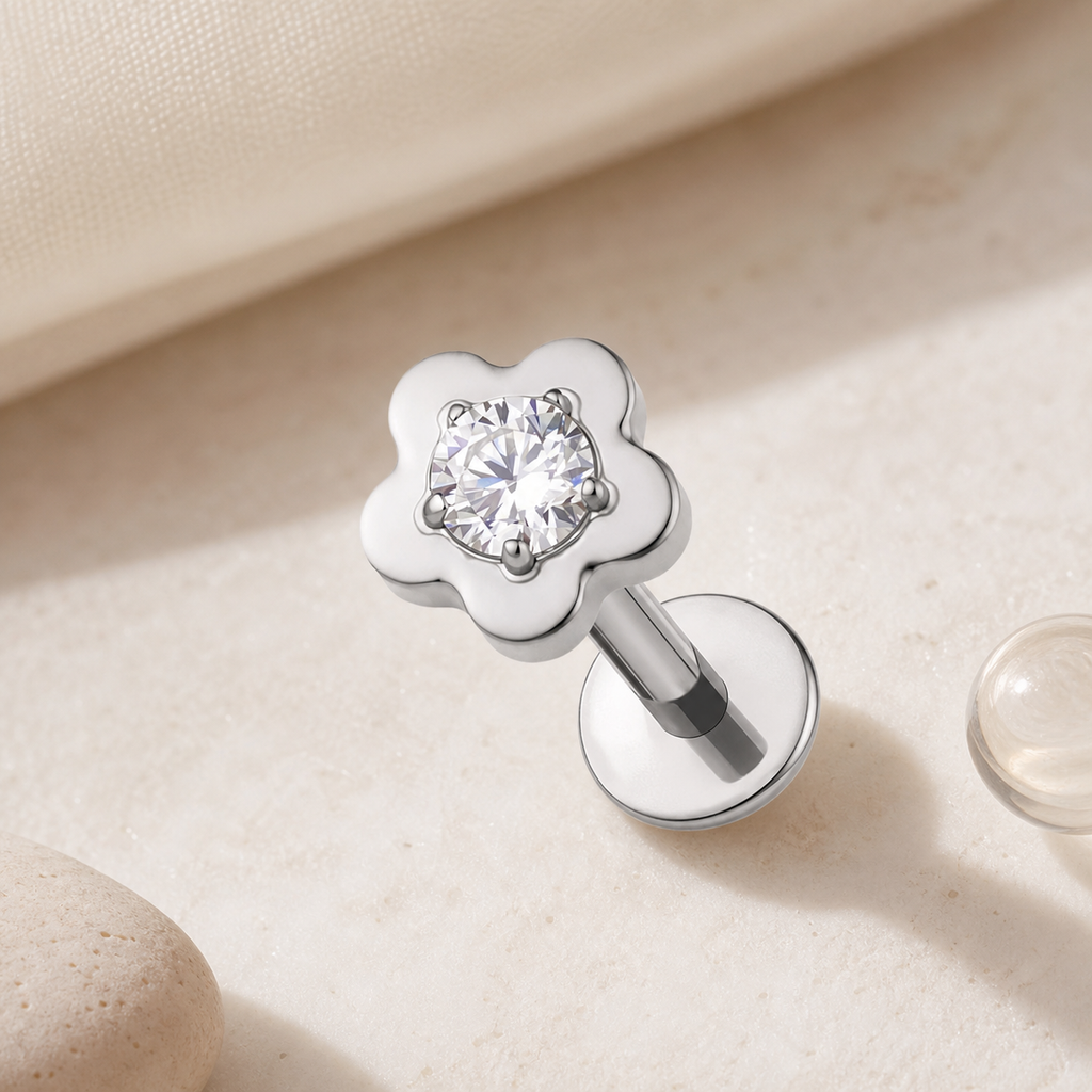 Clear CZ ASTM F136 Titanium Flat Back - Silver, Internally Threaded, 16G, 1.2 x 6+5+4 mm — styled flat lay (P-FB-0129-S01)