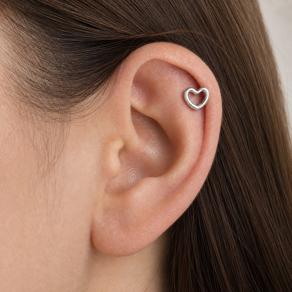 ASTM F136 Titanium Flat Back - Silver, Internally Threaded, 18G, 1.0 x 8+4 mm — wearing view four (P-FB-0137-S01)