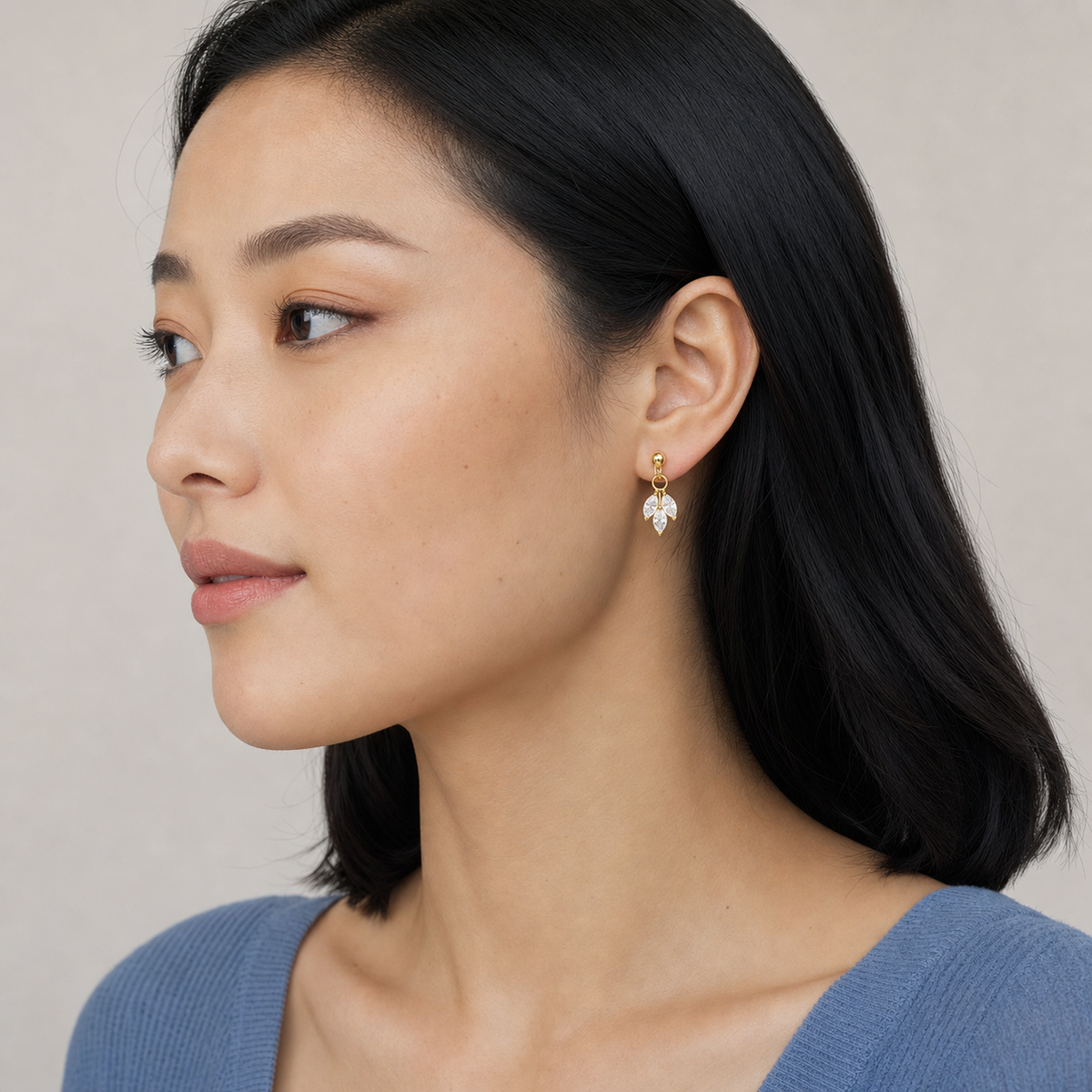 Clear CZ ASTM F136 Titanium Flat Back - Gold, Internally Threaded, 16G, 1.2 x 6 mm — wearing view four (P-FB-0150-G01)