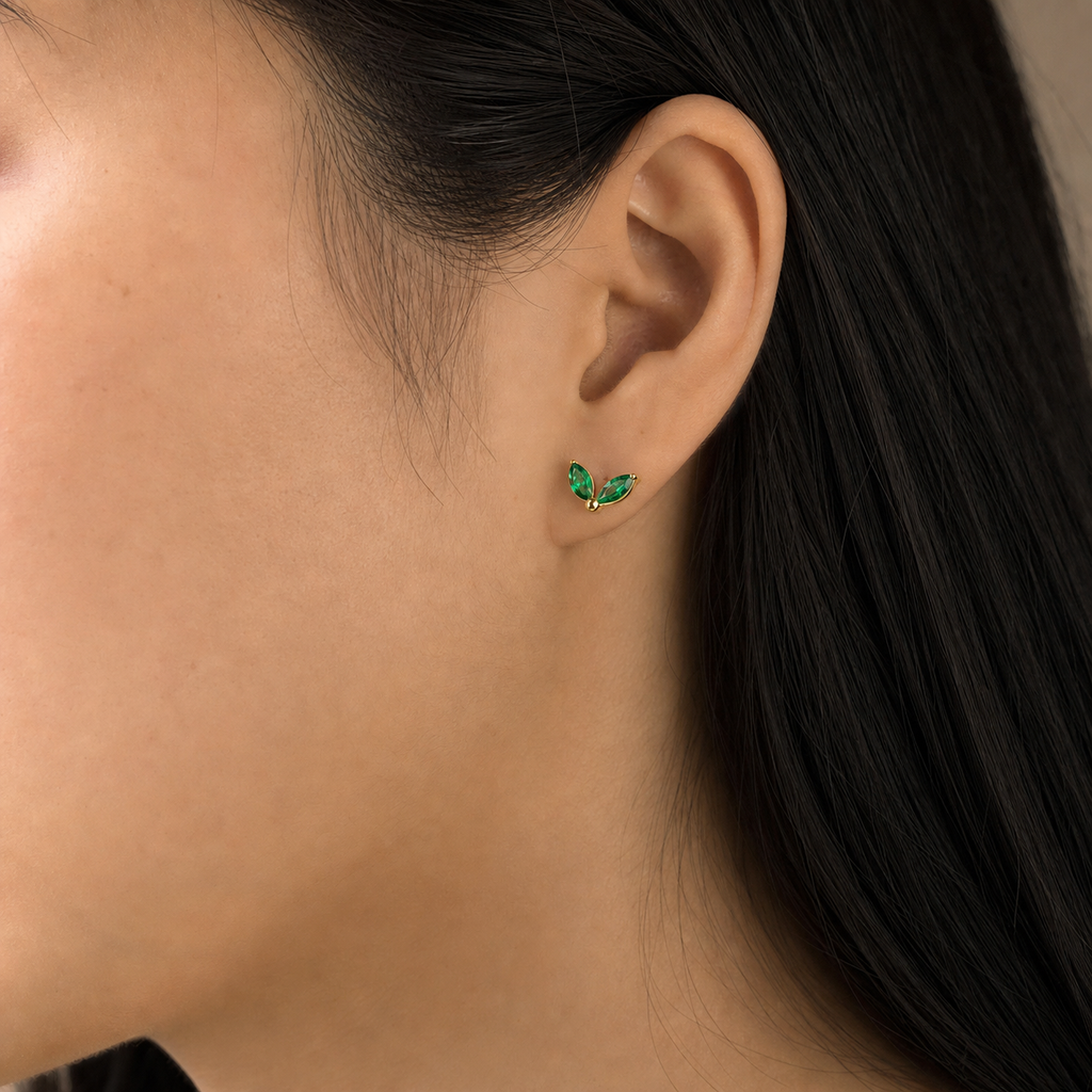 Emerald ASTM F136 Titanium Flat Back - Gold, Internally Threaded, 16G, 1.2 x 8+4 mm — wearing view five (P-FB-0157-G01)