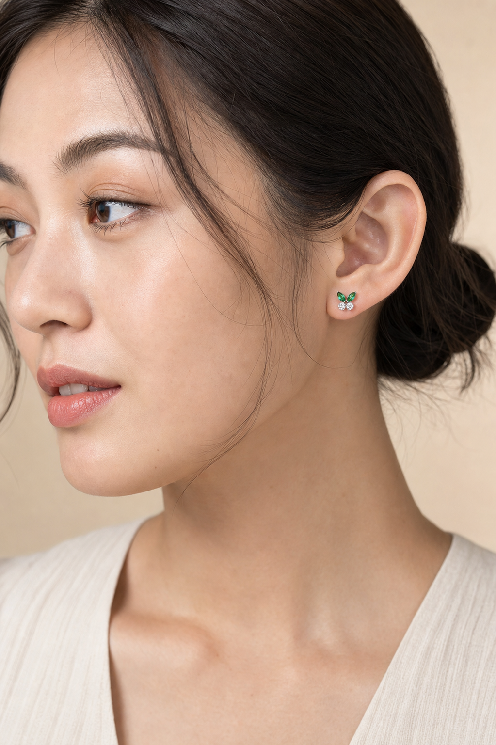 Clear CZ ASTM F136 Titanium Flat Back - Silver, Internally Threaded, 16G, 1.2 x 6+4 mm — wearing view three (P-FB-0161-S01)