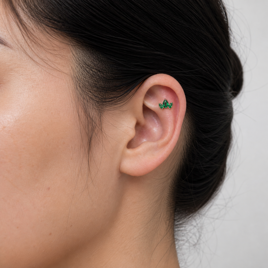 Green ASTM F136 Titanium Flat Back - Silver, Threadless, 16G, 1.2 x 6 mm — wearing view four (P-FB-0177-S01)