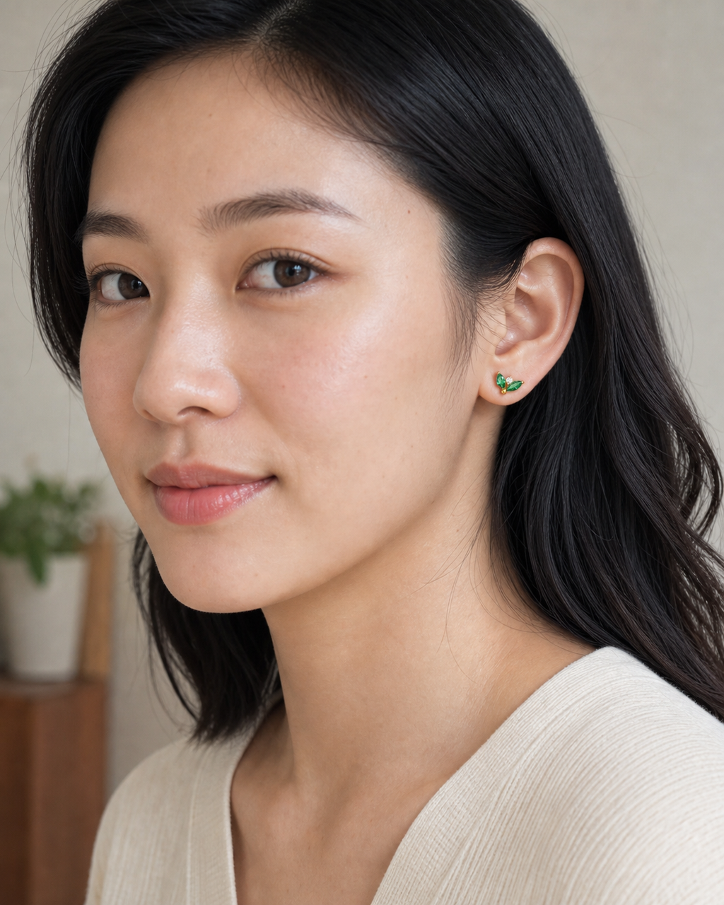 EMCZ ASTM F136 Titanium Flat Back - Gold, Threadless, 16G, 1.2 x 8+4 mm — wearing view three (P-FB-0179-G01)