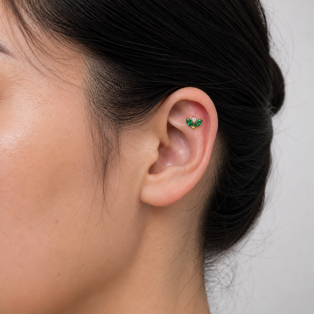 EMCZ ASTM F136 Titanium Flat Back - Gold, Threadless, 16G, 1.2 x 8+4 mm — wearing view four (P-FB-0179-G01)