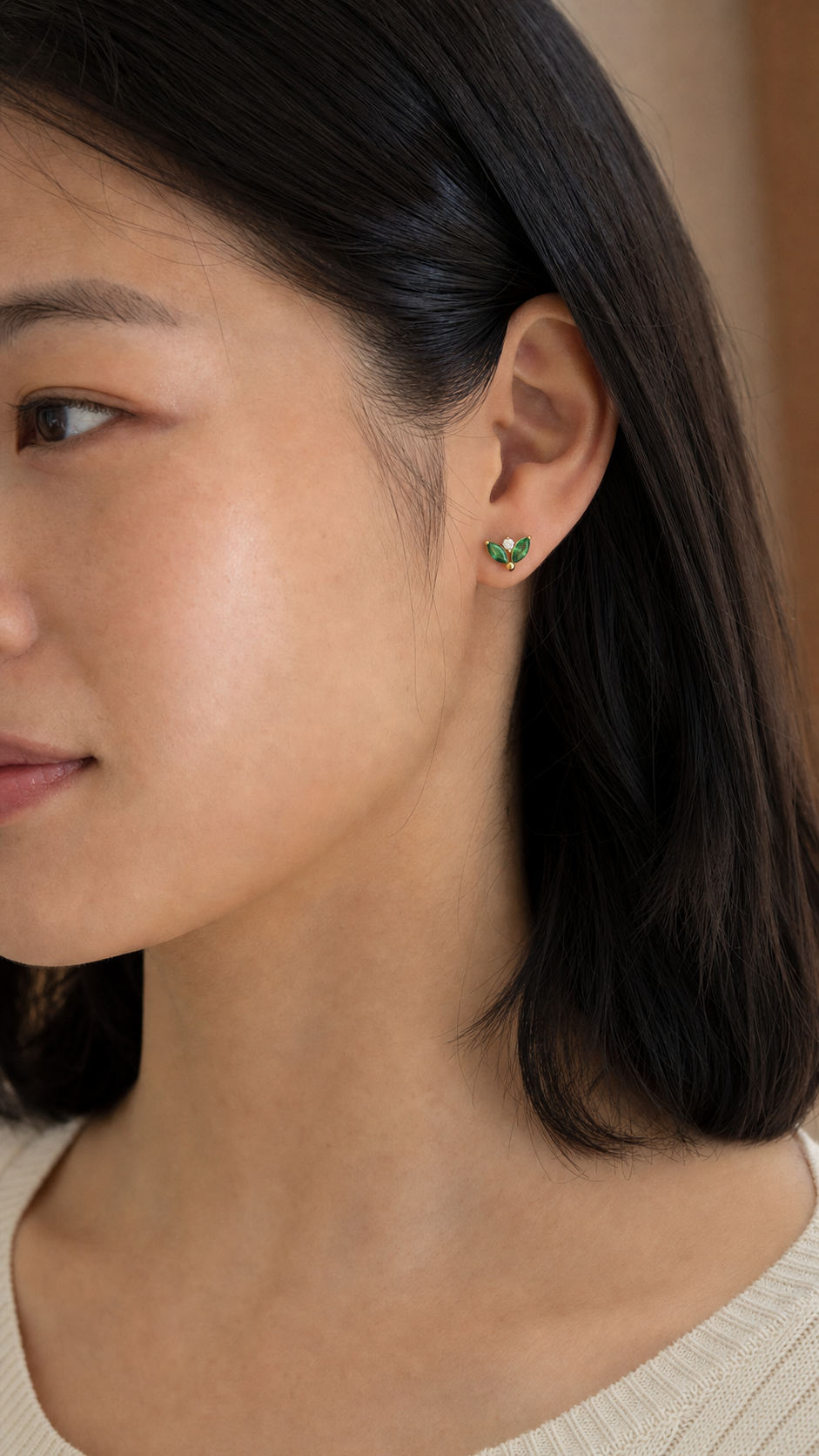 EMCZ ASTM F136 Titanium Flat Back - Gold, Threadless, 16G, 1.2 x 8+4 mm — wearing view six (P-FB-0179-G01)
