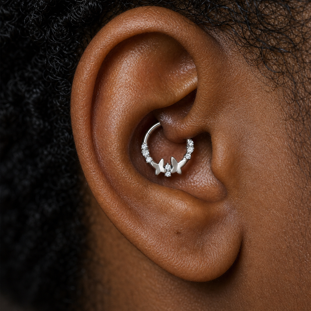 Clear CZ ASTM F136 Titanium Segment Ring - Silver, 16G, 1.2 x 8 mm — wearing view five (P-SR-0041-S01)