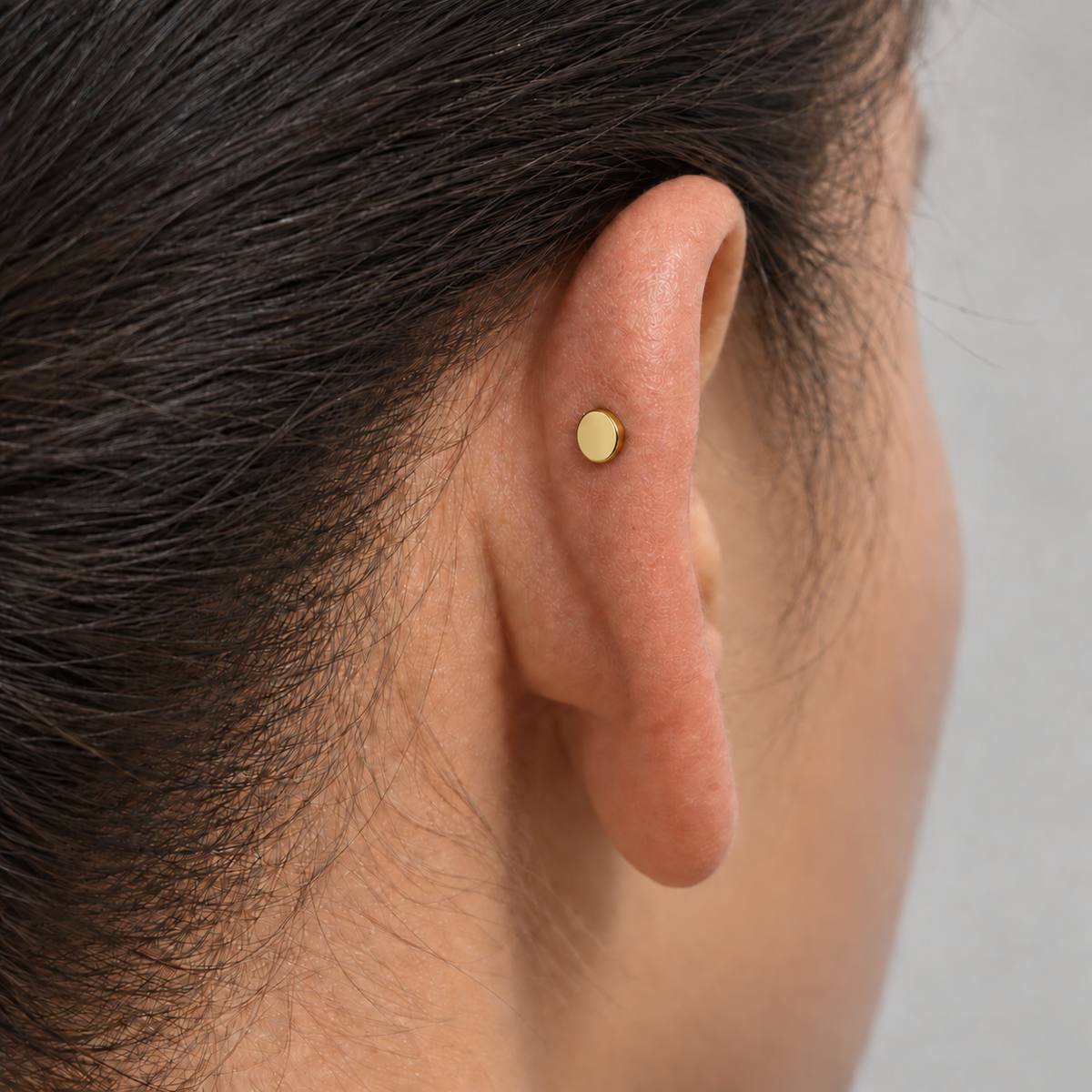 ASTM F136 Titanium Piercing Part - Gold, Threadless, 16G, 1.2 x 6+4 mm — wearing view three (P-PT-0021-G01)