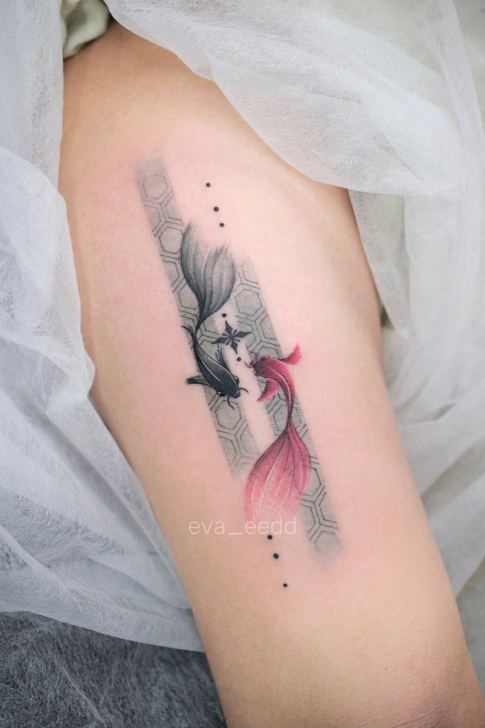Eva Liu - Fine Line Floral - G072