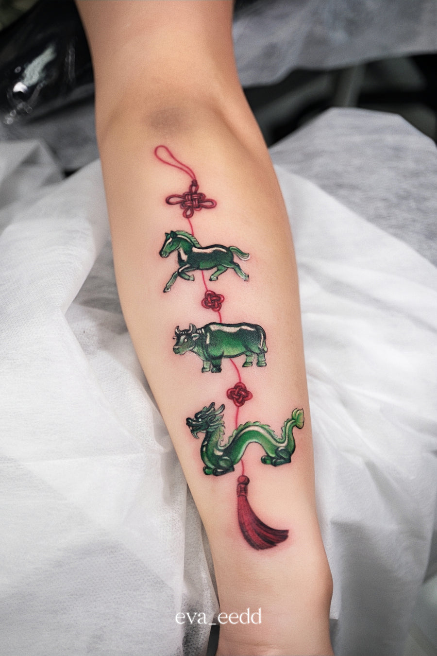 Eva Liu - Color Realism Floral - G028