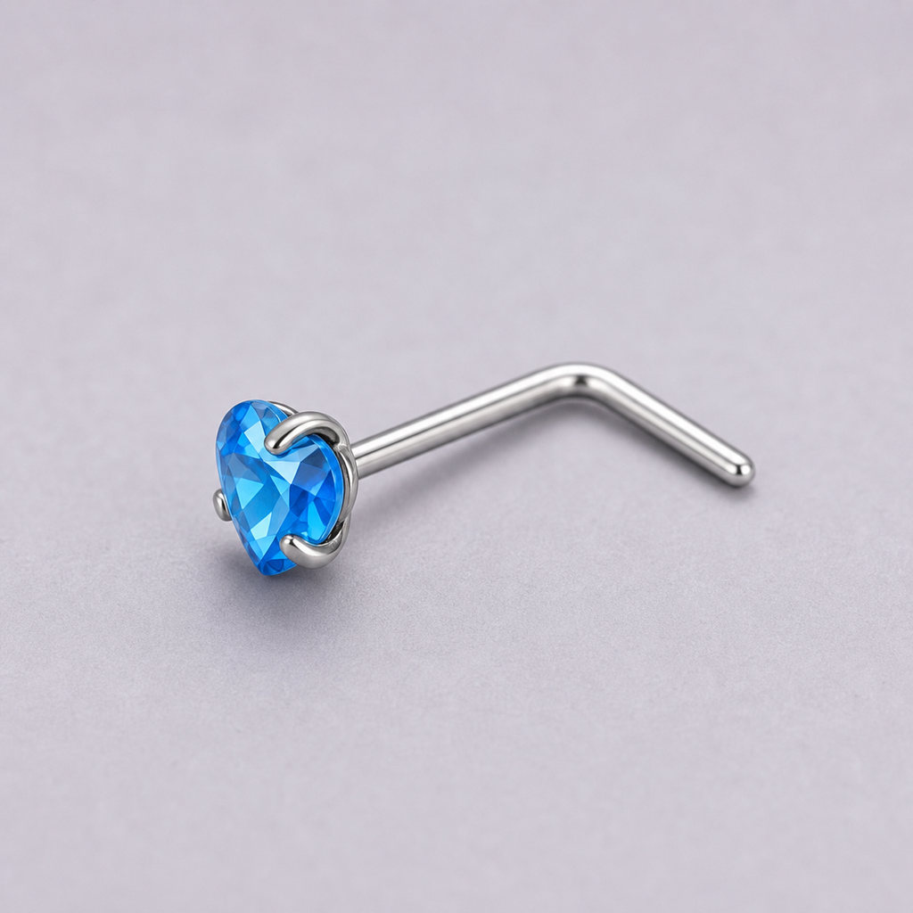 [TOPOSH-ROLE-ORDER-CLEANUP-20260717-BATCH09:TP-NS-L-SIL-20G6-T3-LBL-028:05] Heart Light Blue Titanium L-Bend Nose Stud – Silver | 05_product_angles