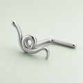 [TOPOSH-ROLE-ORDER-CLEANUP-20260717-BATCH10:TP-NS-L-SIL-20G7-PLN-001-NS016:01] Swirl Titanium L-Bend Nose Stud – Silver | 01_primary_product_bg