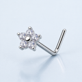 [TOPOSH-ROLE-ORDER-CLEANUP-20260717-BATCH09:TP-NS-L-WG-20G6.5X5-CLCZ-065:01] Clear CZ Titanium L-Bend Nose Stud – White Gold | 01_primary_product_bg
