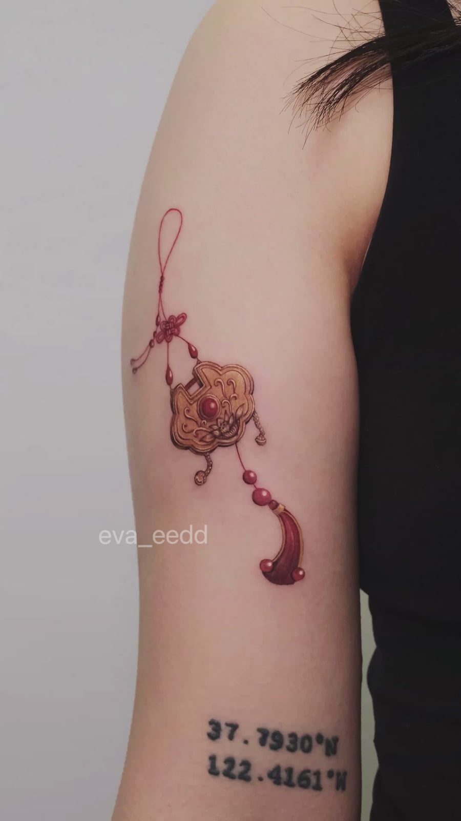 Eva Liu 新中式彩色视频 V007