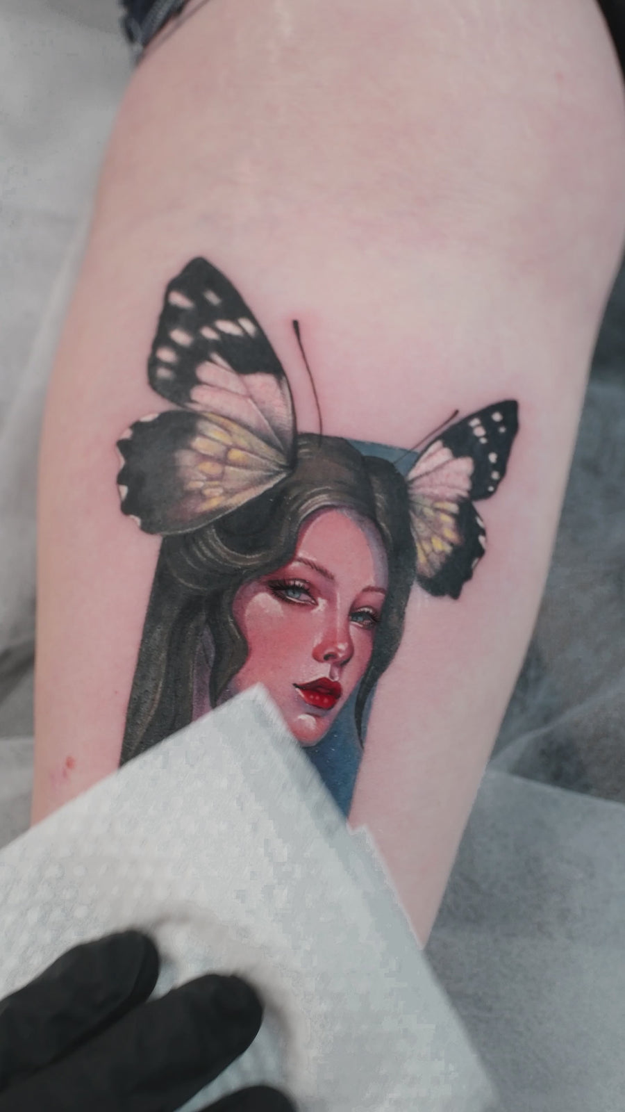 Eva Liu tattoo source video - realism 07