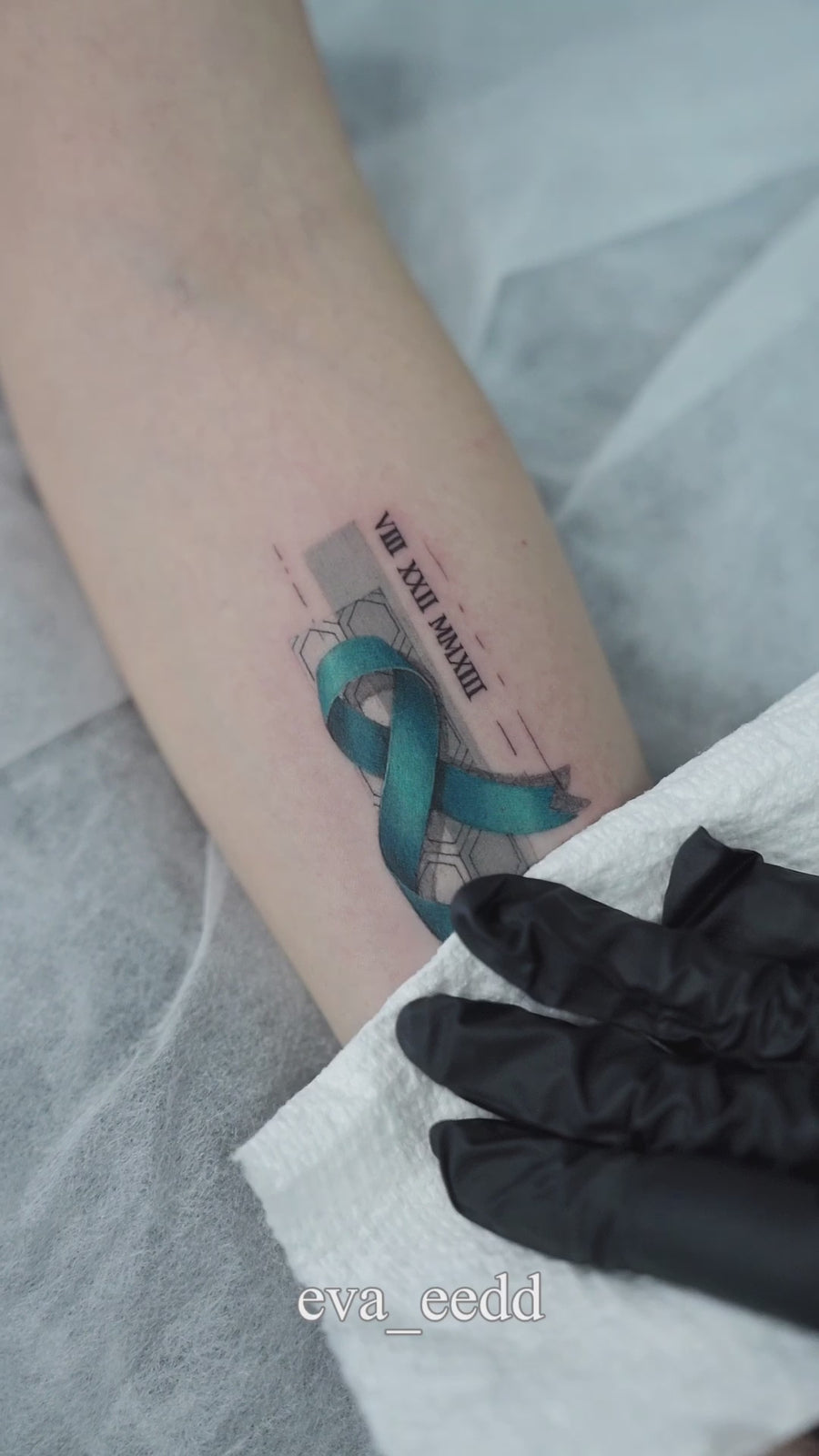 Eva Liu tattoo source video - realism 02