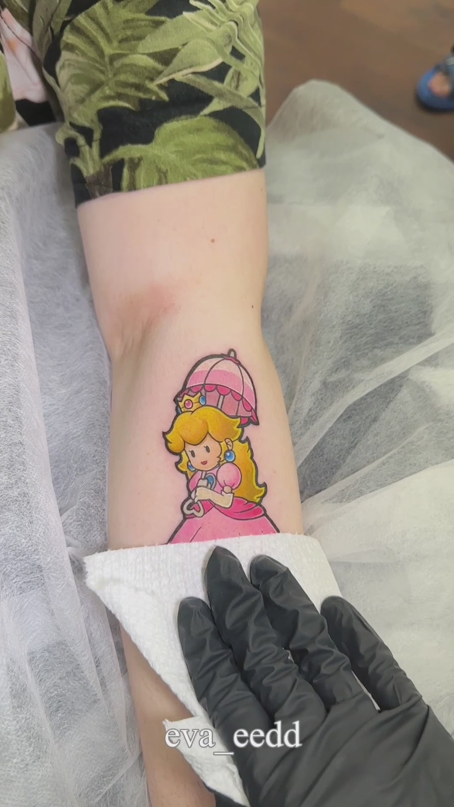 Eva Liu tattoo source video - anime 04