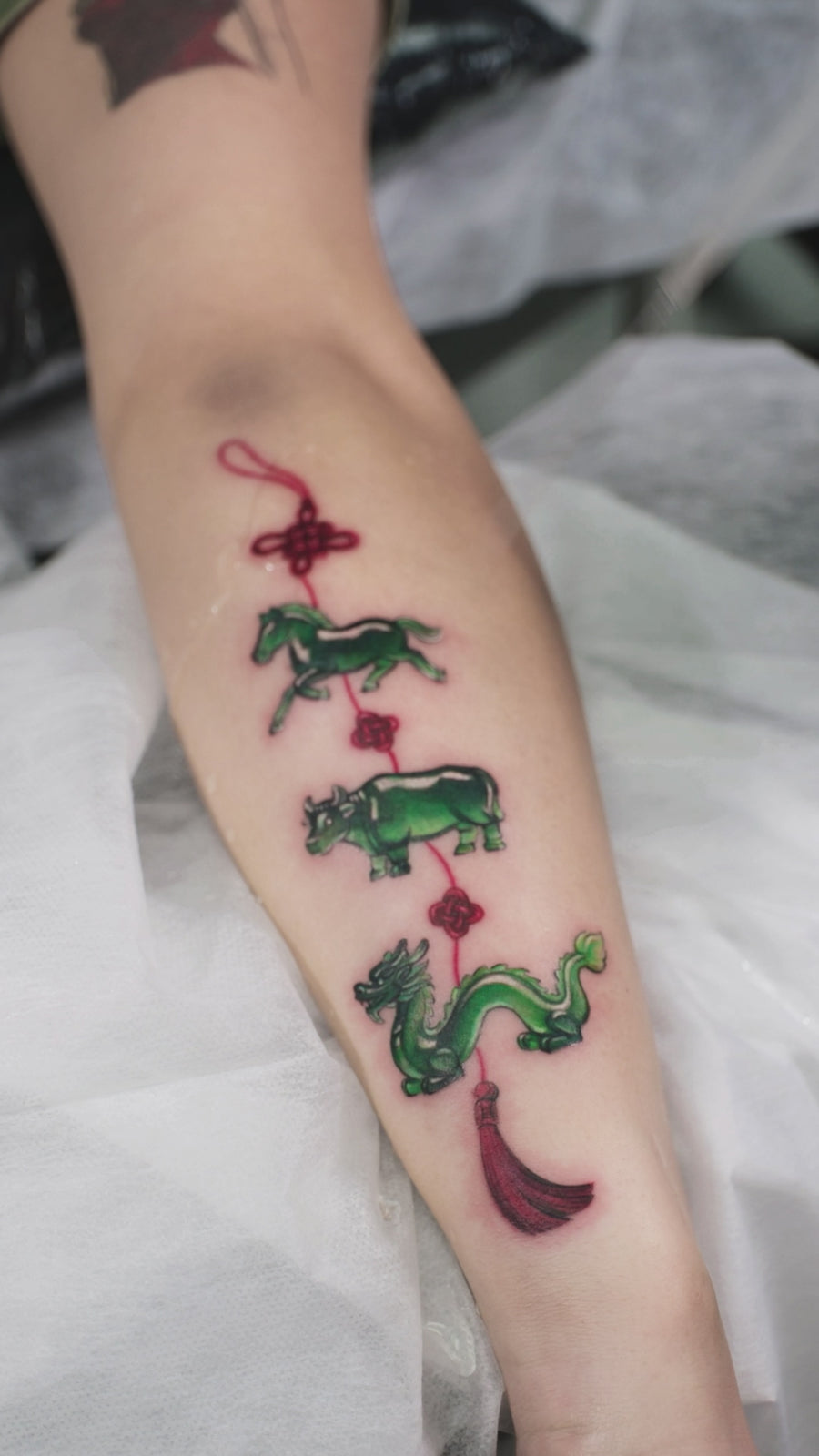 Eva Liu tattoo source video - realism 32