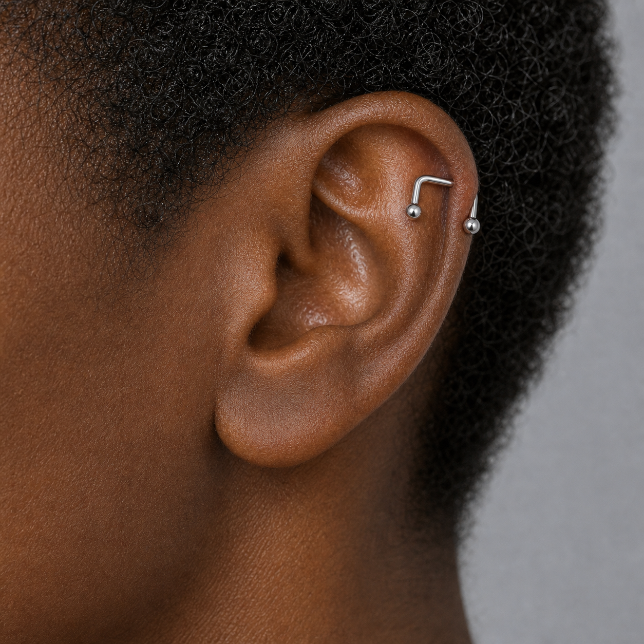 Implant Grade Titanium - Cartilage Jewelry - Silver - 14G (1.6 x 16 mm) - model wear view