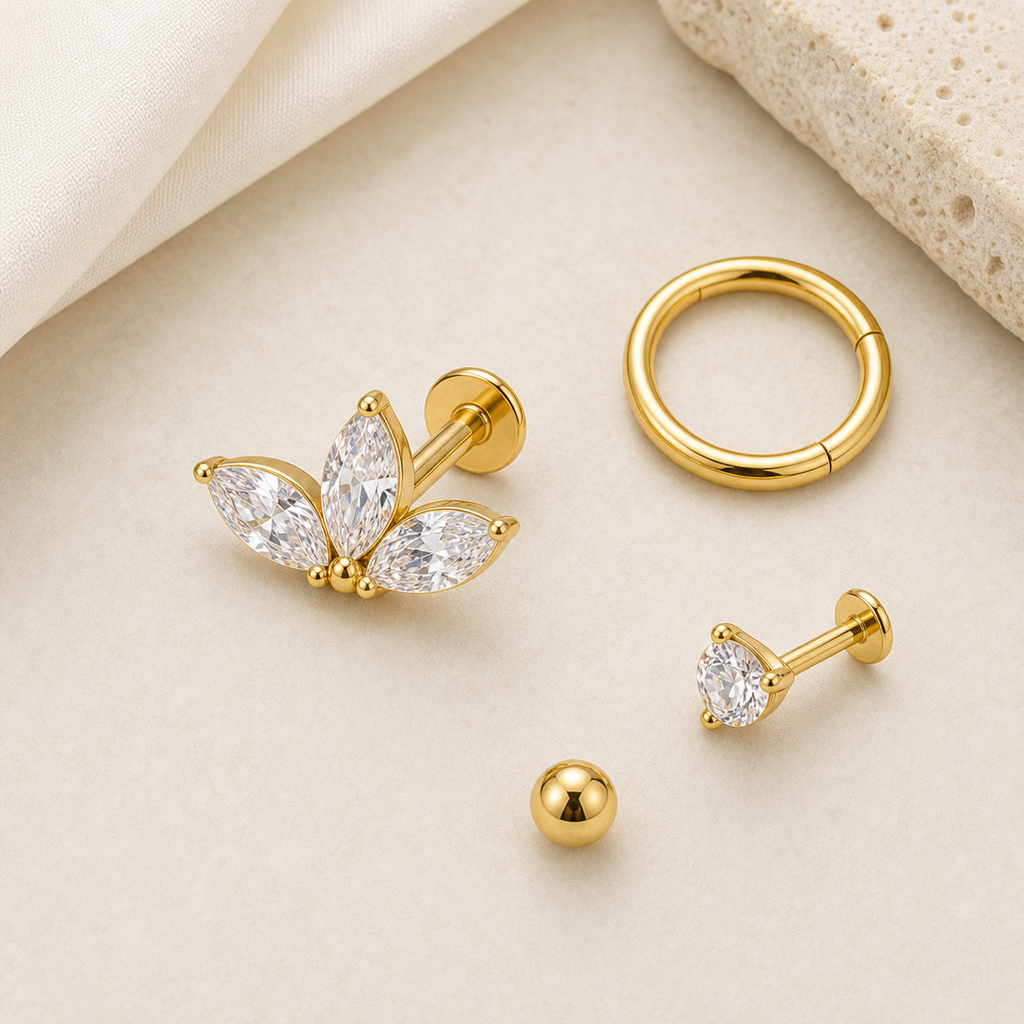 Implant Grade Titanium - Flat Back - Gold - Clear CZ - 16G (1.2 x 8+4 mm) - styling view