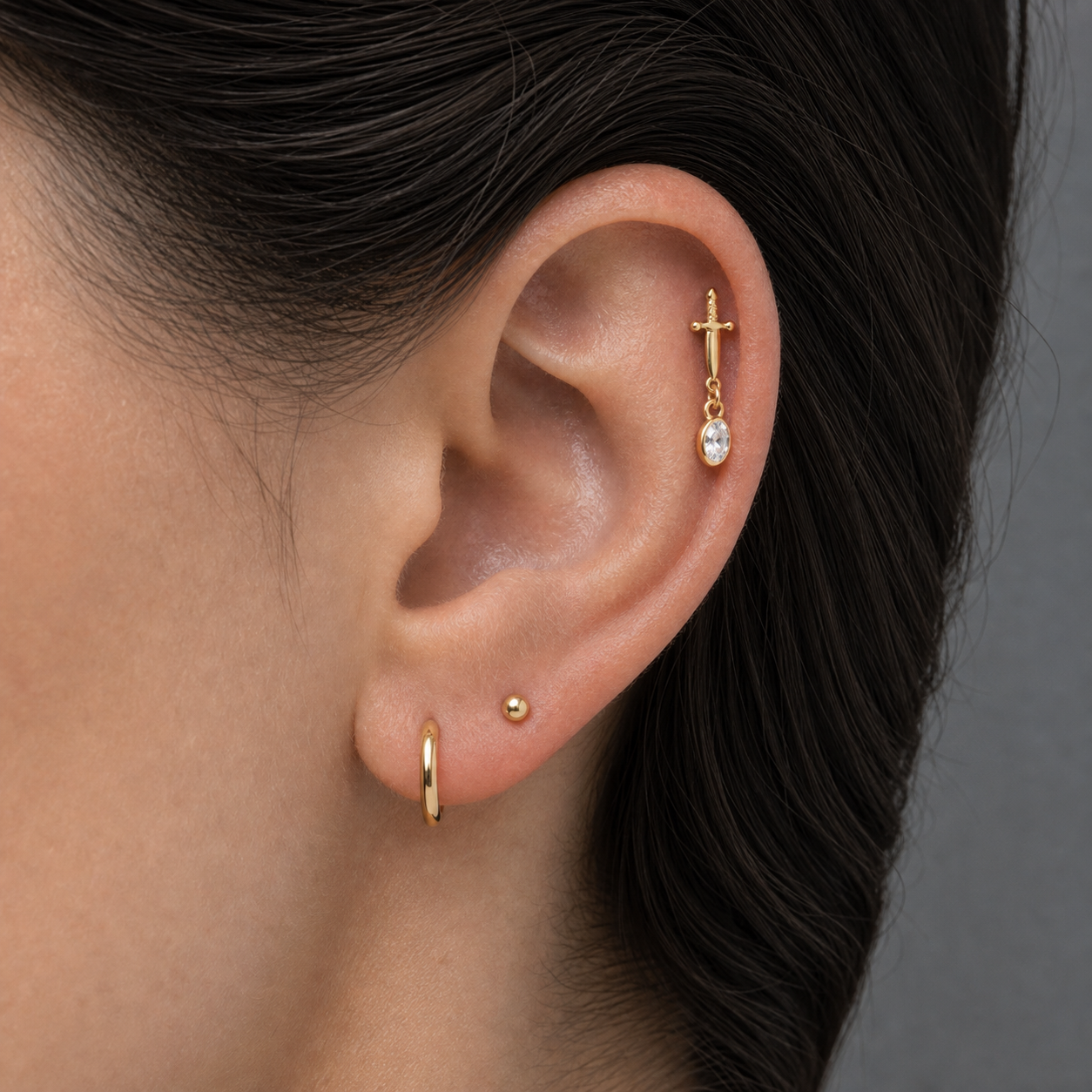 Implant Grade Titanium - Flat Back - Gold - Clear CZ - 16G (1.2 x 8+4 mm) - model wear view