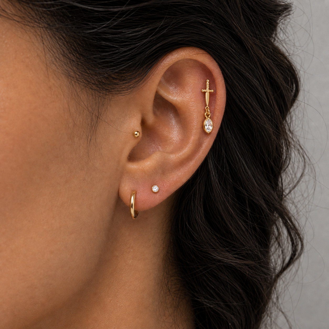 Implant Grade Titanium - Flat Back - Gold - Clear CZ - 16G (1.2 x 8+4 mm) - model wear view