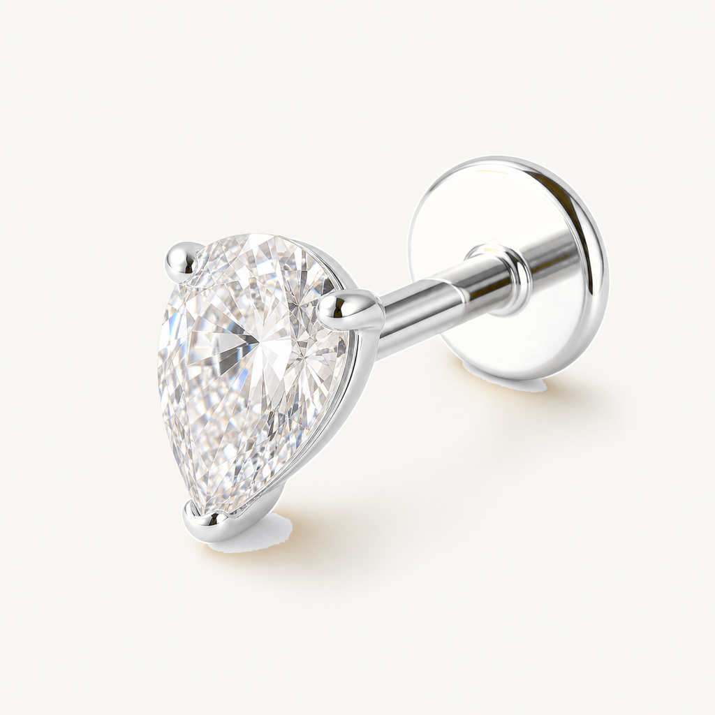 Implant Grade Titanium - Flat Back - Silver - Clear CZ - 16G (1.2 x 8+4 mm) - detail view