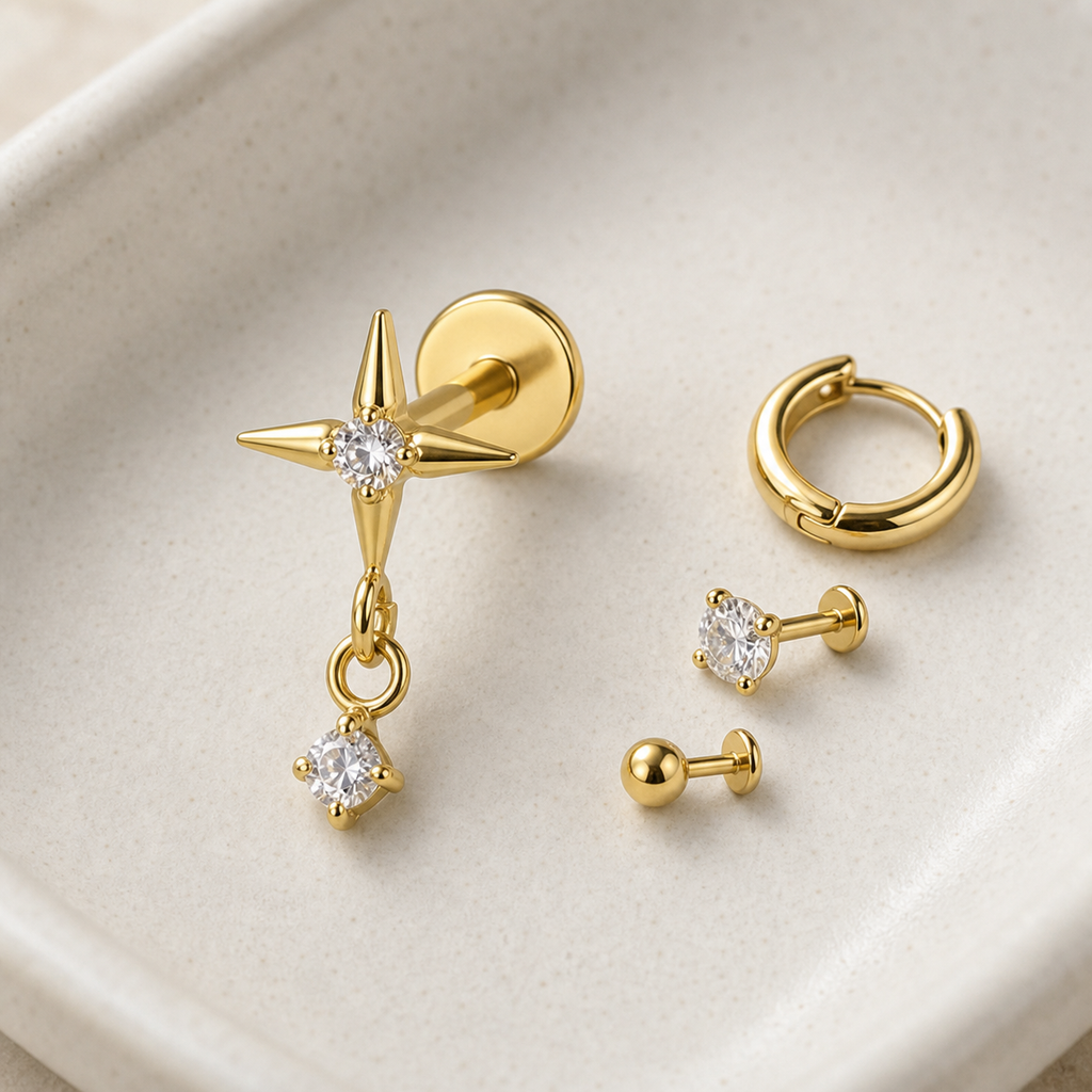 Implant Grade Titanium - Flat Back - Gold - Clear CZ - 16G (1.2 x 6+4 mm) - styling view