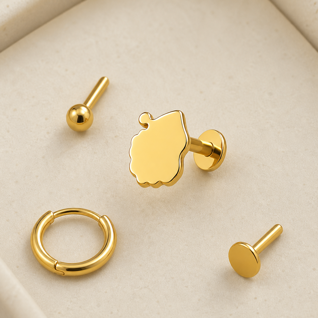 Implant Grade Titanium - Flat Back - Gold - 18G (1.0 x 8+5+3 mm) - styling view