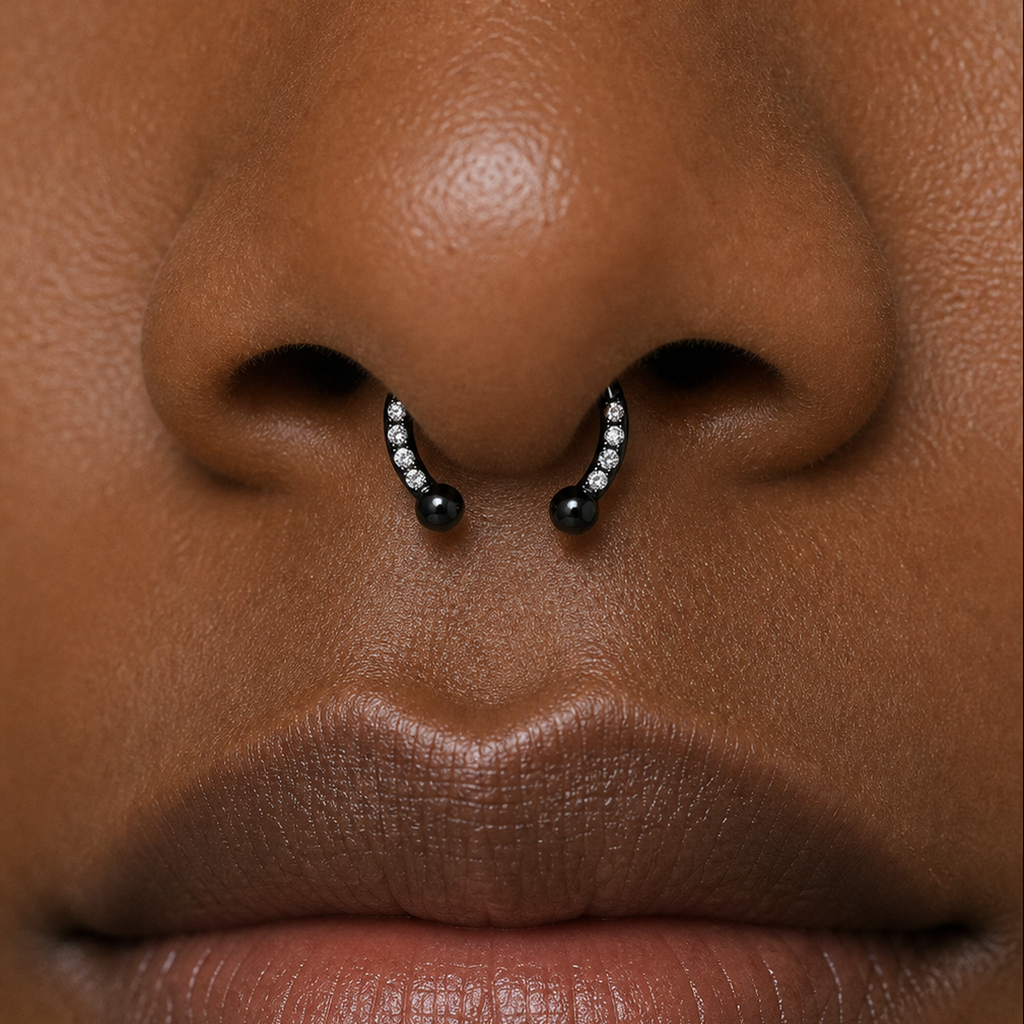 Implant Grade Titanium - Horseshoe - Black - Clear CZ - 16G (1.2 x 8+3+3 mm) - model wear view