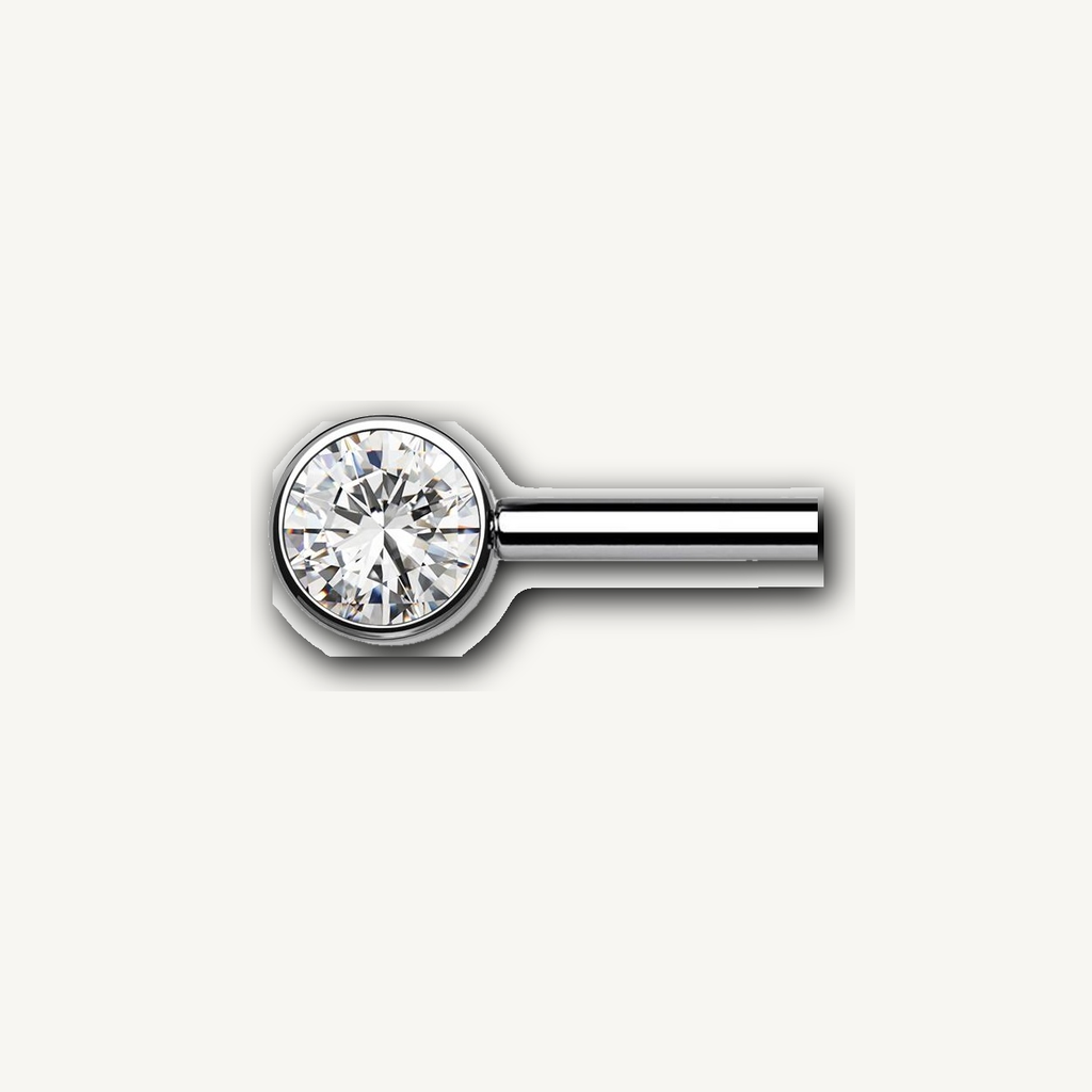 Implant Grade Titanium - Nipple Ring - Silver - Clear CZ - 14G (1.6 x 14+5+5 mm) - detail view