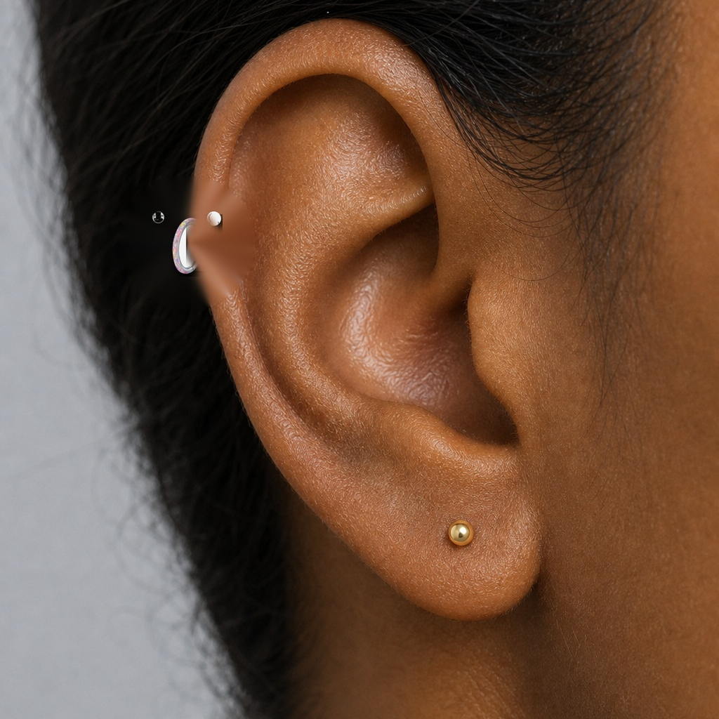 Implant Grade Titanium - Segment Ring - Silver - OP10 - 16G (1.2 x 8 mm) - model wear view