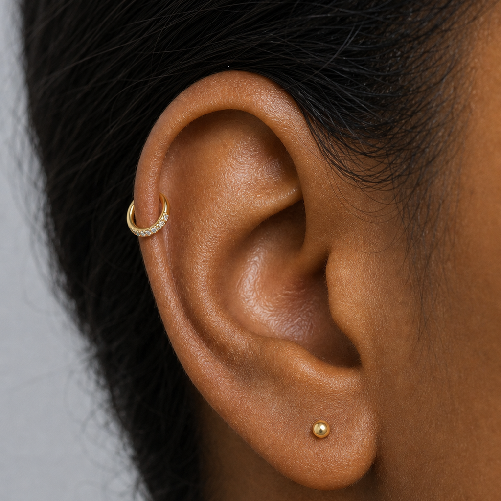 Implant Grade Titanium - Segment Ring - Gold - Clear CZ - 16G (1.2 x 6 mm) - model wear view