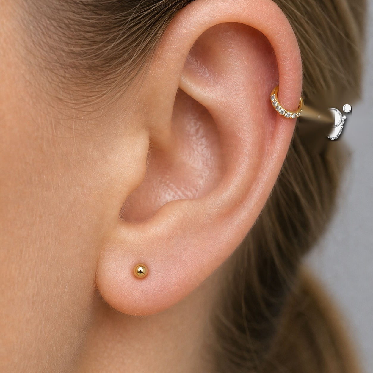 Implant Grade Titanium - Segment Ring - White Gold - 14G (1.6 x 6 mm) - model wear view