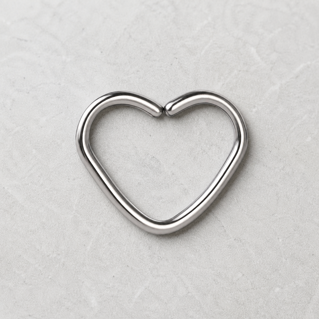 [TOPOSH-LEGACY-LAYOUT-REPAIR-20260717-LEGACY21:TP-HOP-SIL-6-PLN-WGT6:06] Heart Titanium Hoop – Silver, 6mm | 06_accessory_flatlay