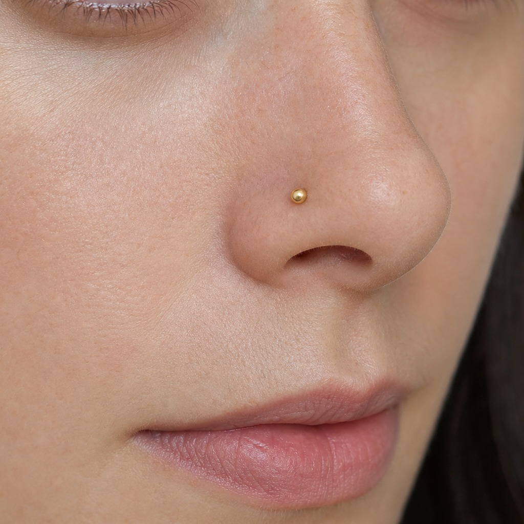 [TOPOSH-LEGACY-LAYOUT-REPAIR-20260717-LEGACY17:TP-NS-L-GD-20G7-PLN-828:02] Dome Titanium L-Bend Nose Stud – Gold | 02_model_white