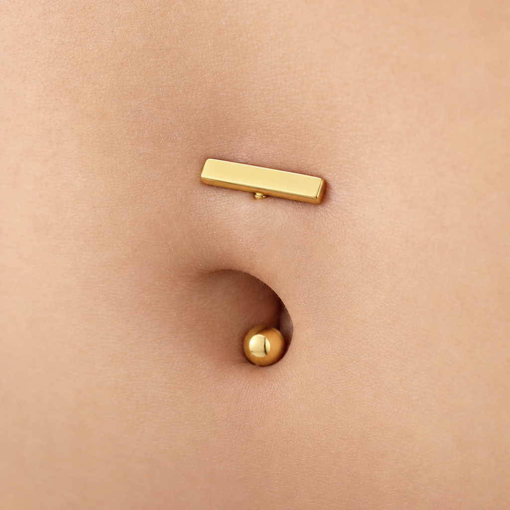 [TOPOSH-LEGACY-LAYOUT-REPAIR-20260717-LEGACY31:TP-BBR-GD-14G10-T5-PLN-007:02] T-Bar Titanium Belly Button Ring – Gold | 02_model_white