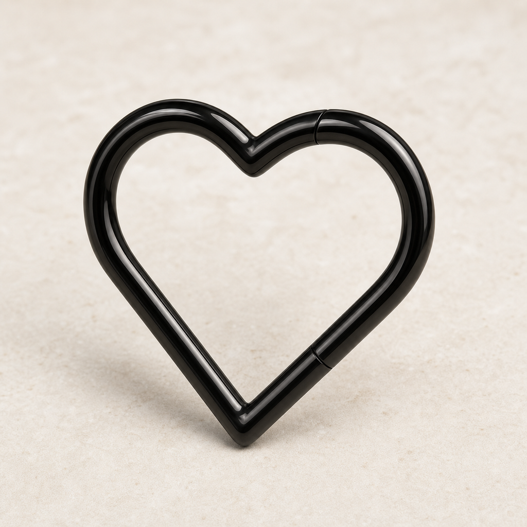 [TOPOSH-LEGACY-LAYOUT-REPAIR-20260717-LEGACY25:TP-SR-BK-18G8-PLN-143:05] Heart Titanium Segment Ring – Black | 05_product_angles