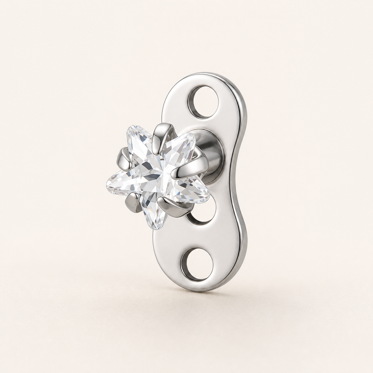 [TOPOSH-ROLE-ORDER-CLEANUP-20260717-BATCH08:TP-DM-IN-SIL-14G2-CLCZ-015:01] Star Clear CZ Titanium Dermal Top – Silver | 01_primary_product_bg