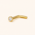 [TOPOSH-ROLE-ORDER-CLEANUP-20260717-BATCH09:TP-NS-L-GD-18G6-T2-CLCZ-830:01] Clear CZ Titanium L-Bend Nose Stud – Gold, 6+2mm | 01_primary_product_bg