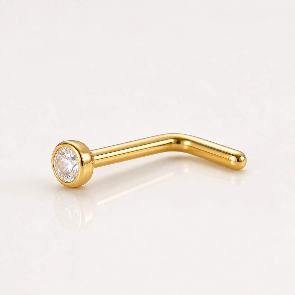 [TOPOSH-ROLE-ORDER-CLEANUP-20260717-BATCH09:TP-NS-L-GD-18G6-T2-CLCZ-830:05] Clear CZ Titanium L-Bend Nose Stud – Gold, 6+2mm | 05_product_angles