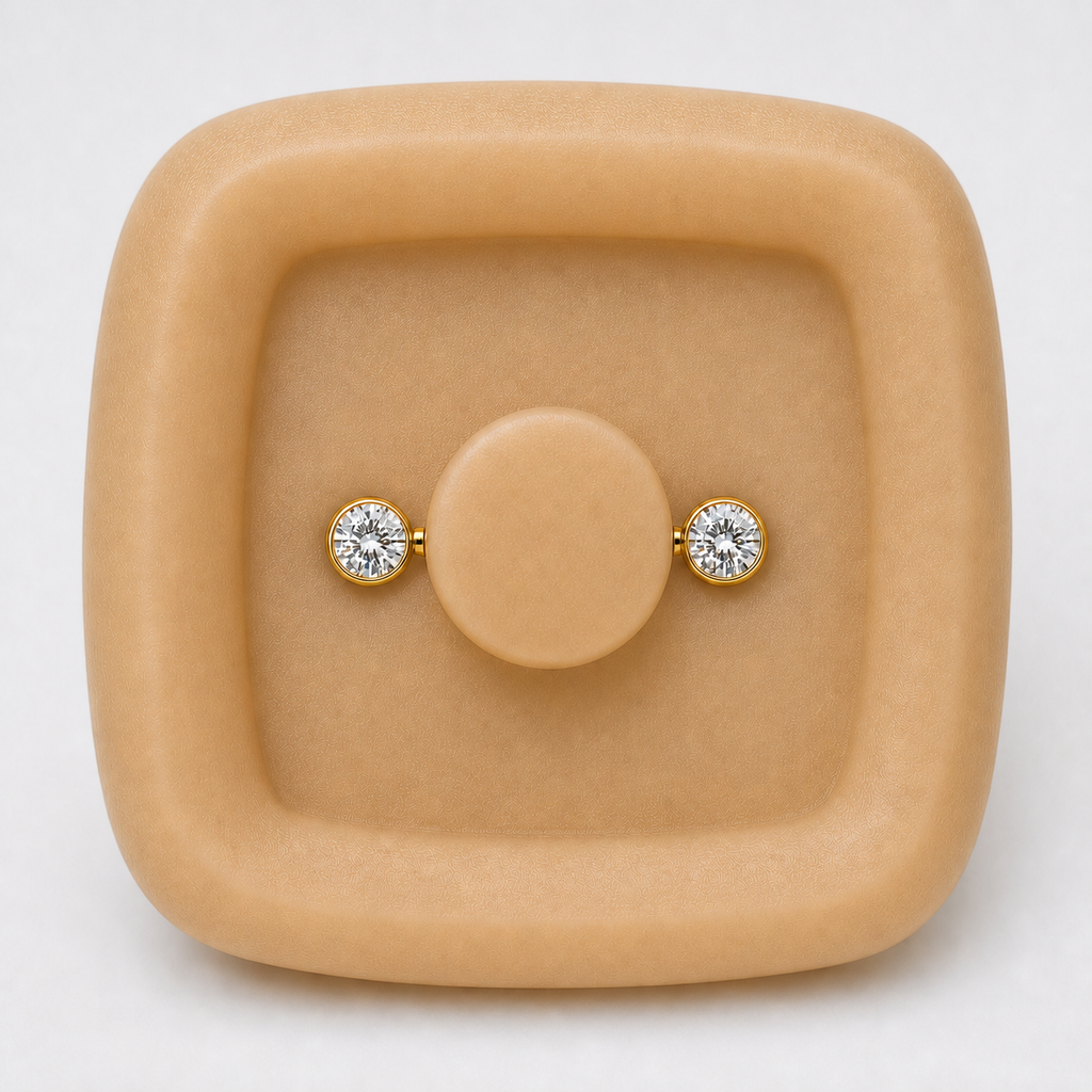 [TOPOSH-FULLSCORE-V5-20260712:TP-NP-IN-GD-14G10-B5-B5-CLCZ-132:04] Implant Grade Titanium - Nipple Ring - Gold - Clear CZ - 14G (1.6 x 10+5+5 mm) - internal thread mechanism