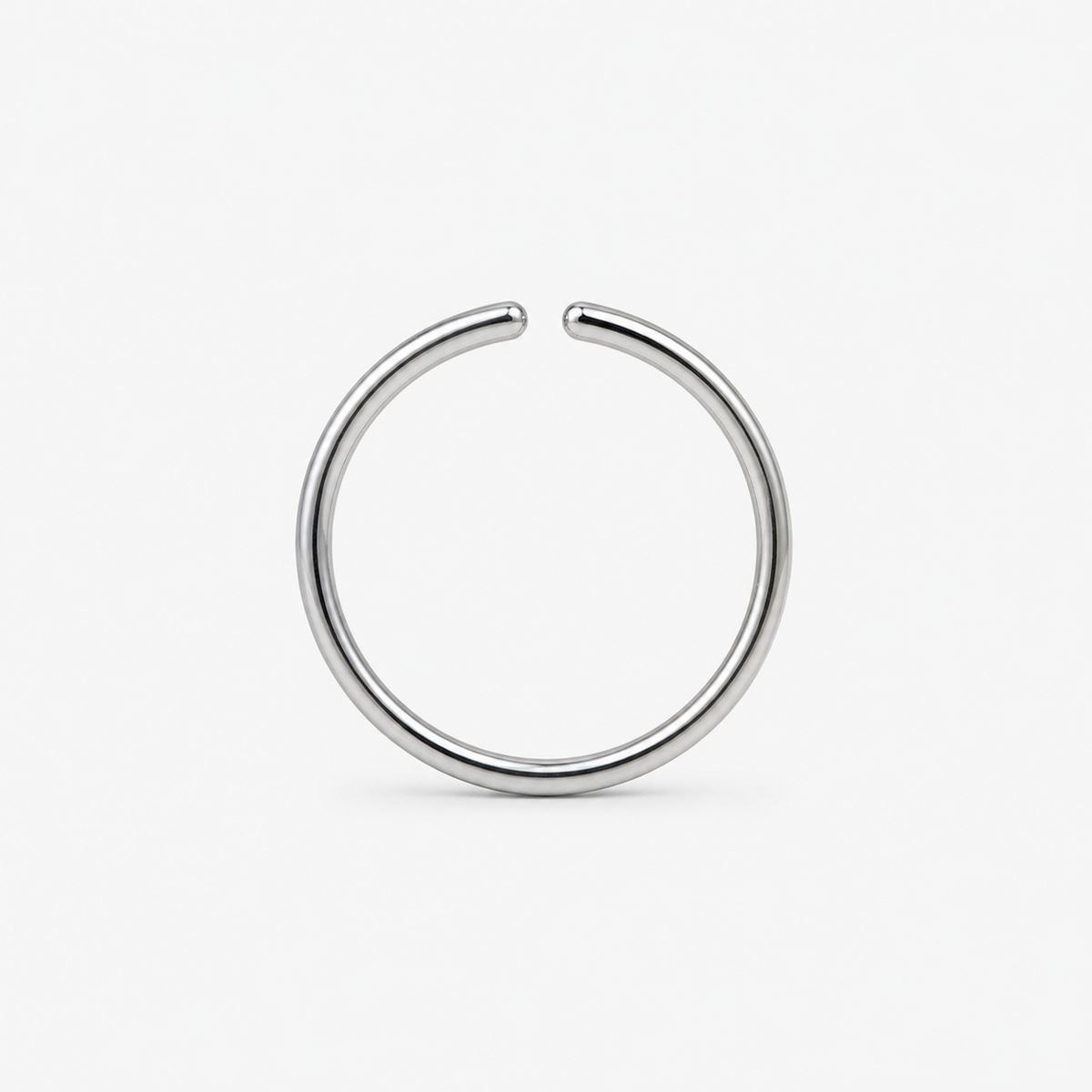 [TOPOSH-LEGACY-LAYOUT-REPAIR-20260717-LEGACY13:TP-HOP-RD-SIL-20G7-PLN-003:01] Titanium Hoop – Silver, 7mm | 01_primary_product_bg