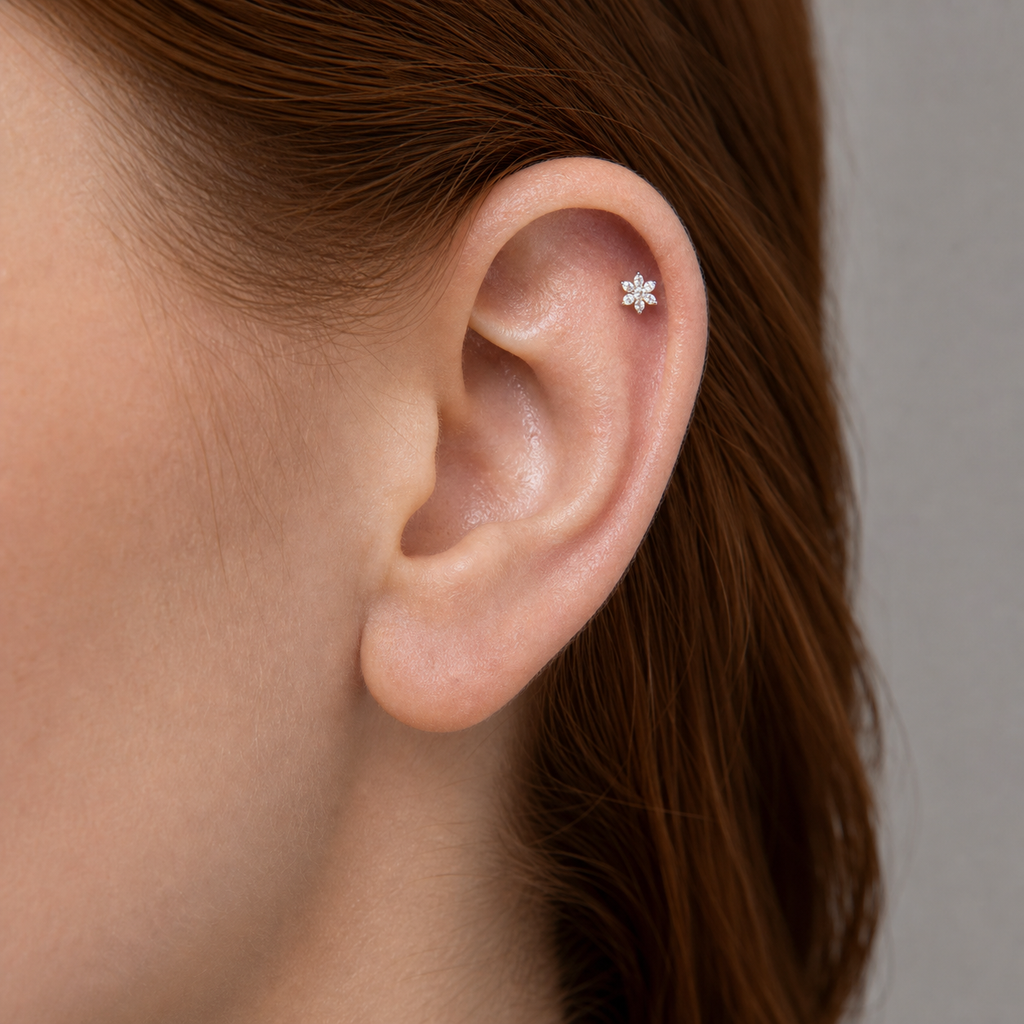 [TOPOSH-LEGACY-LAYOUT-REPAIR-20260717-LEGACY02:TP-CAR-EX-SIL-16G6-B4-B4-CLCZ-010:02] Clear CZ Titanium Cartilage Barbell – Silver | 02_model_white