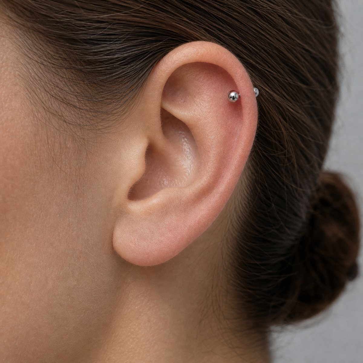 [TOPOSH-LEGACY-LAYOUT-REPAIR-20260717-LEGACY04:TP-CAR-IN-SIL-16G6-B4-B4-PLN-101:02] Titanium Cartilage Barbell – Silver, 6+4+4mm | 02_model_white