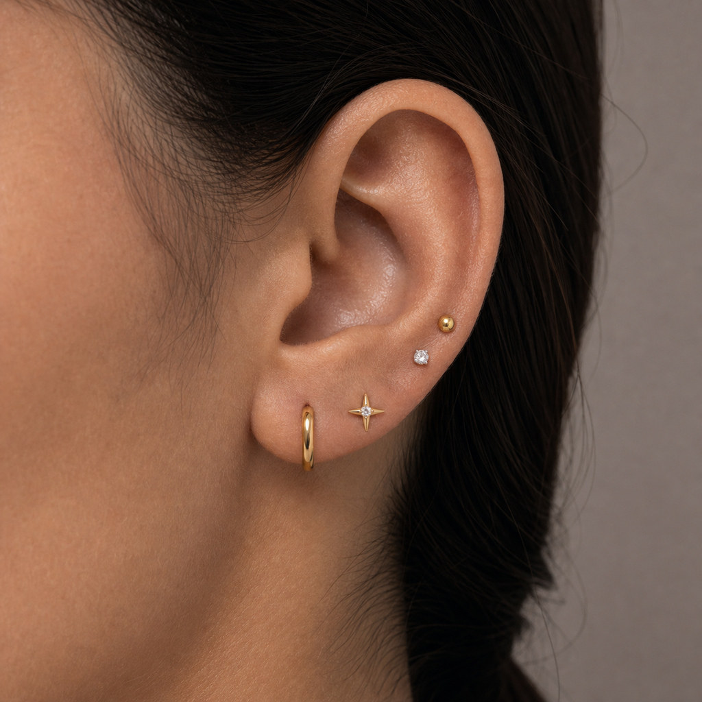 [TOPOSH-LEGACY-LAYOUT-REPAIR-20260717-LEGACY01:TP-FB-TH-GD-16G6-T4-CLCZ-153:04] Star Dangle Clear CZ Titanium Flat Back – Gold | 04_model_asian