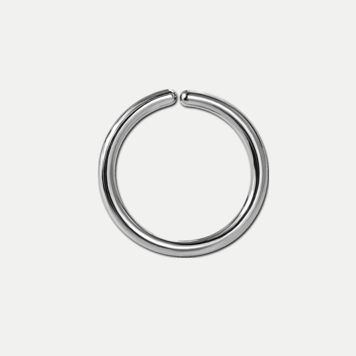 [TOPOSH-LEGACY-LAYOUT-REPAIR-20260717-LEGACY12:TP-HOP-RD-SIL-20G6-PLN-002:01] Titanium Hoop – Silver, 6mm | 01_primary_product_bg
